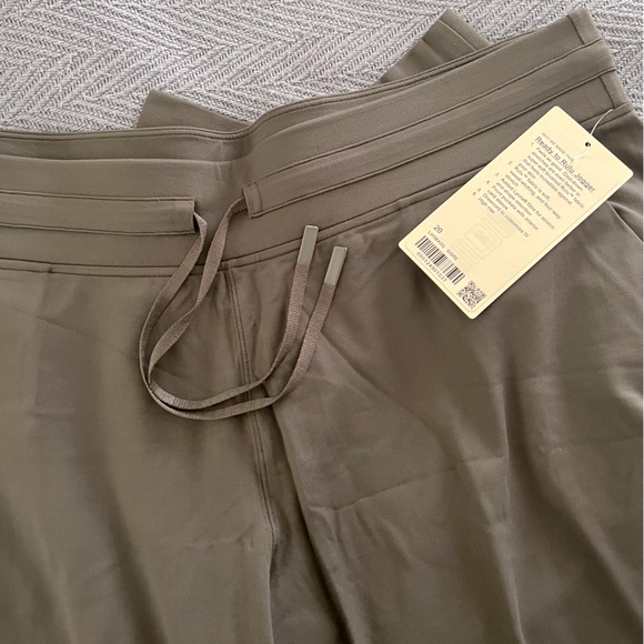 NWT Lululemon Ready to Rulu joggers graphite grey sz20 - Picture 2 of 8